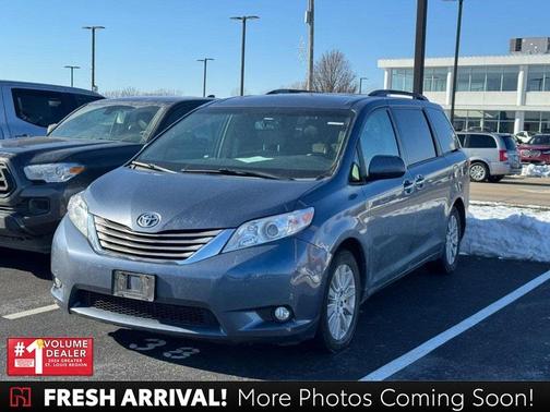 2015 Toyota Sienna XLE