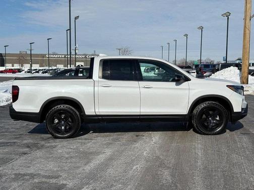 2023 Honda Ridgeline Black