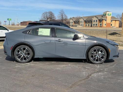 2026 Toyota Prius XLE