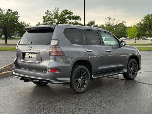 Nebula Gray Pearl 2023 Lexus GX 460 Premium