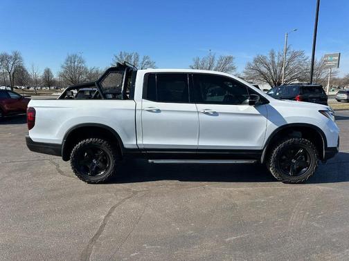 2021 Honda Ridgeline Black