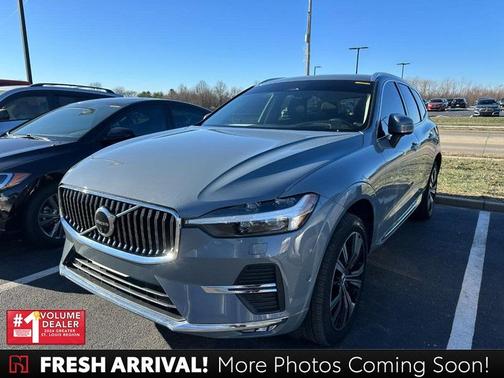 2022 Volvo XC60 B5 Inscription