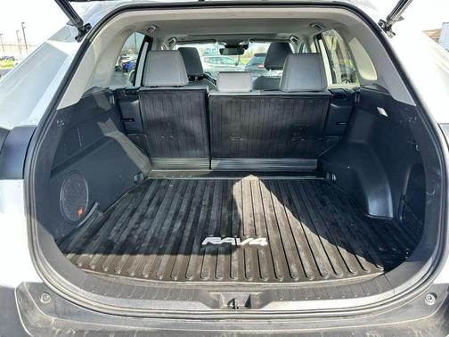 Wind Chill Pearl 2023 Toyota RAV4 Limited