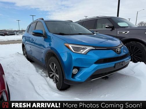 2017 Toyota RAV4 XLE