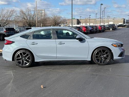 2022 Honda Civic Sport Touring