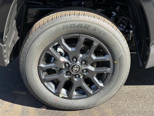 2026 Toyota Tundra Hybrid Platinum