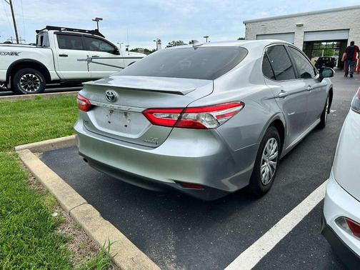 Celestial Silver Metallic 2020 Toyota Camry LE
