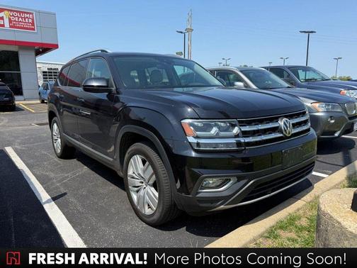 Deep Black Pearl 2019 Volkswagen Atlas 3.6L SEL