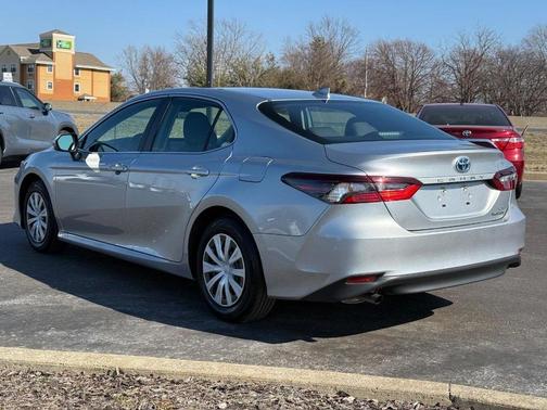 2022 Toyota Camry LE