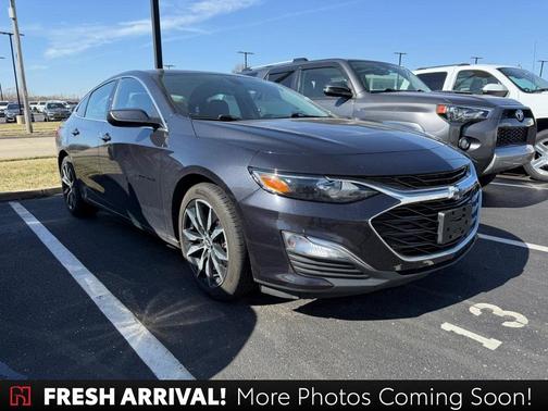 2022 Chevrolet Malibu FWD RS