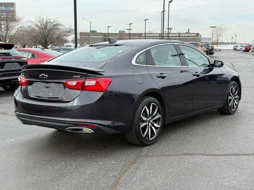2022 Chevrolet Malibu FWD RS