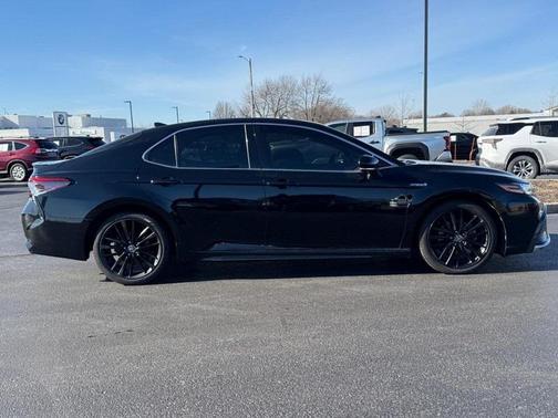 2021 Toyota Camry XSE