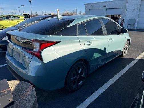 2021 Toyota Prius XLE