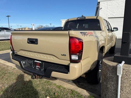 2018 Toyota Tacoma TRD Sport