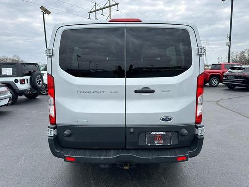 2016 Ford Transit-350 XLT