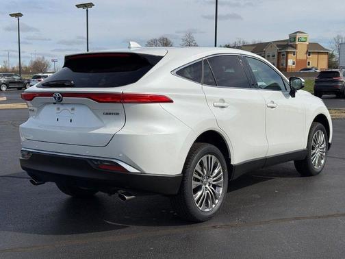 Wind Chill Pearl 2024 Toyota Venza Limited