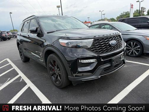 Agate Black Metallic 2023 Ford Explorer ST
