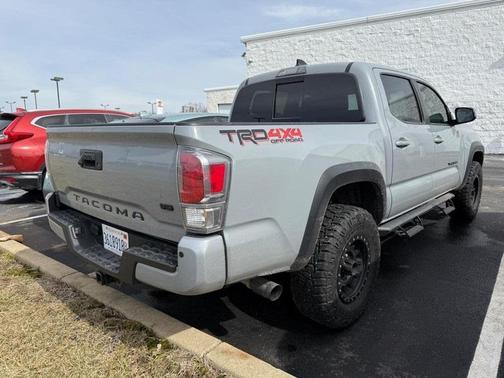 Cement 2020 Toyota Tacoma TRD Off Road