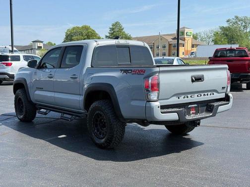 Cement 2020 Toyota Tacoma TRD Off Road