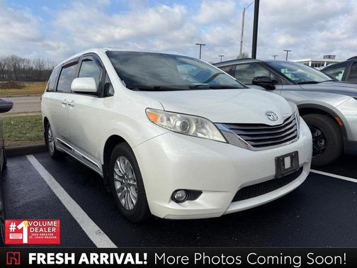 2015 Toyota Sienna XLE