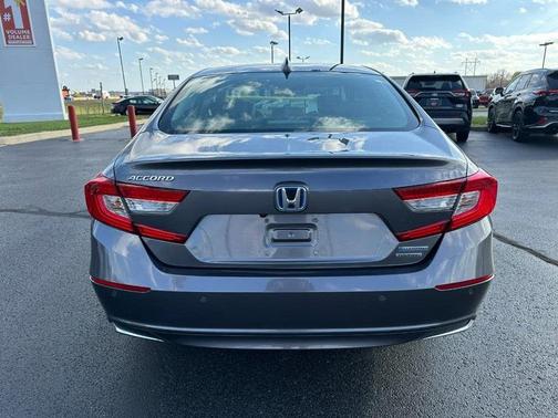 2022 Honda Accord Hybrid Touring
