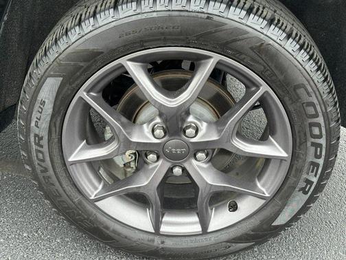 2021 Jeep Grand Cherokee 80th Anniversary 4X4