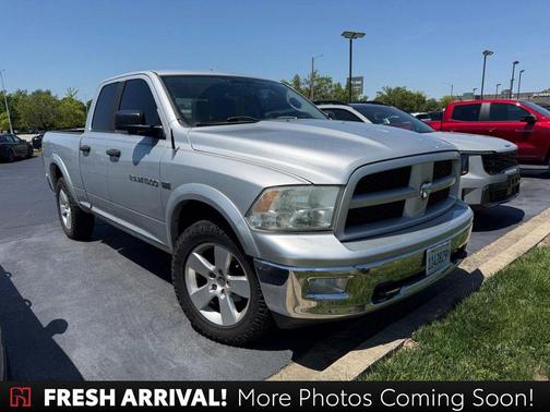 Bright Silver Metallic 2012 RAM 1500 SLT