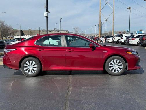 2020 Toyota Camry LE