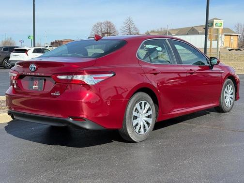 2020 Toyota Camry LE
