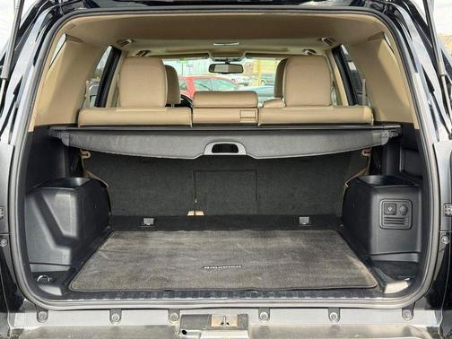 Midnight Black Metallic 2016 Toyota 4Runner SR5 Premium