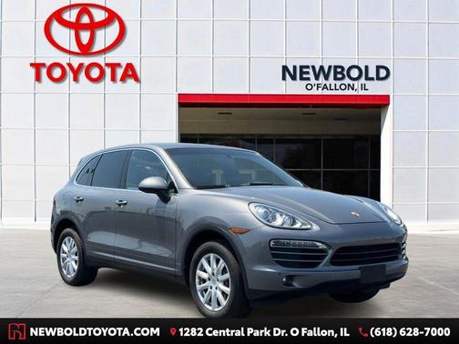 Black 2014 Porsche Cayenne Cayenne