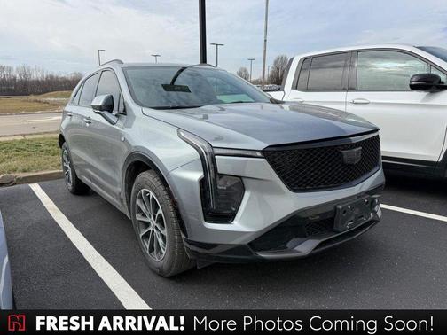 2024 Cadillac XT4 Sport