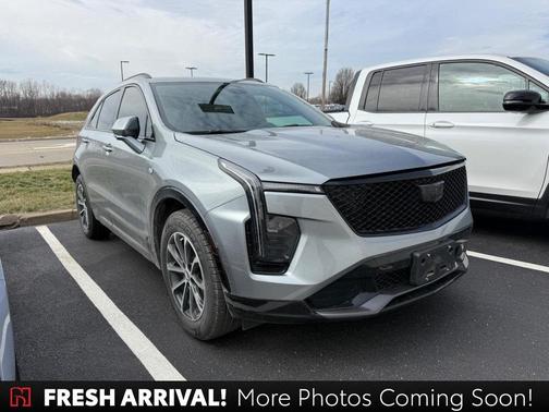 2024 Cadillac XT4 Sport
