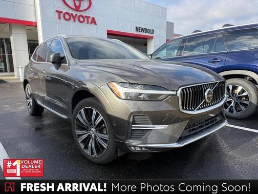 2022 Volvo XC60 B5 Inscription