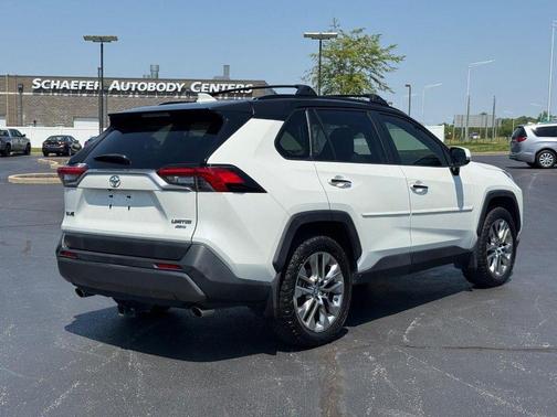 Blizzard Pearl 2019 Toyota RAV4 Limited