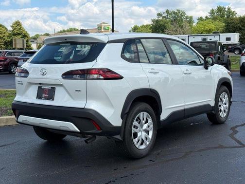 Wind Chill Pearl 2026 Toyota Corolla Cross L