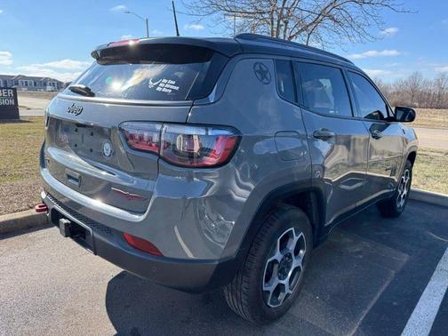 2022 Jeep Compass Trailhawk