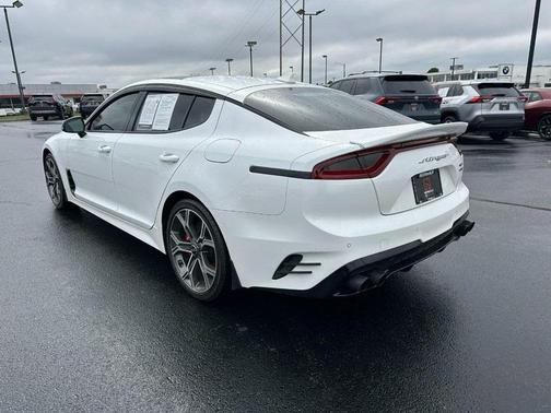 2020 Kia Stinger GT2