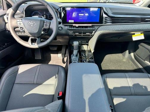 Wind Chill Prl 2026 Toyota Camry XLE