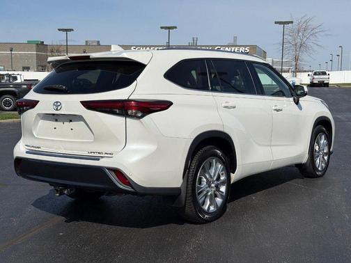 Blizzard Pearl 2020 Toyota Highlander Limited