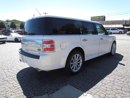 White 2019 Ford Flex Limited
