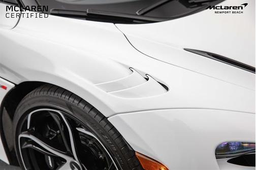 2024 McLaren 750S Base