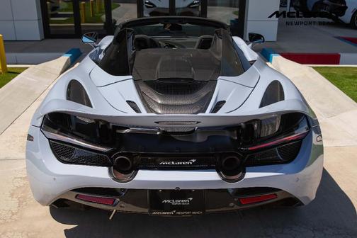 2023 McLaren 720S Performance