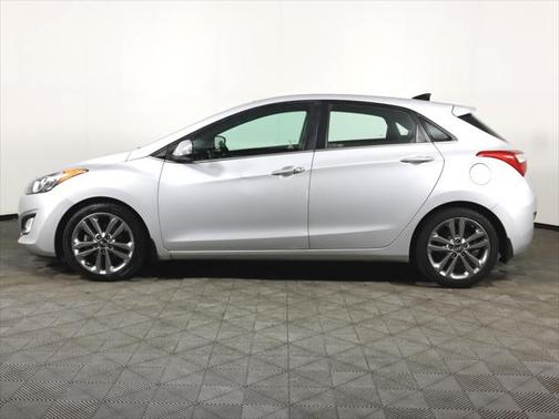 2017 Hyundai Elantra GT Base