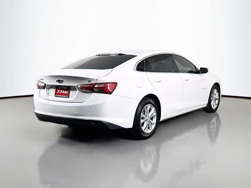 Summit White 2020 Chevrolet Malibu FWD LT