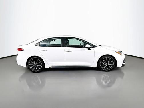 2020 Toyota Corolla XSE