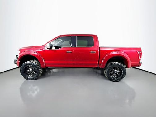 Ruby Red Metallic Tinted Clearcoat 2016 Ford F-150 Platinum
