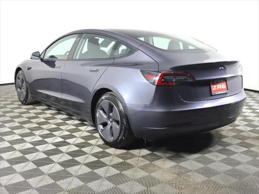 2022 Tesla Model 3 Standard Range