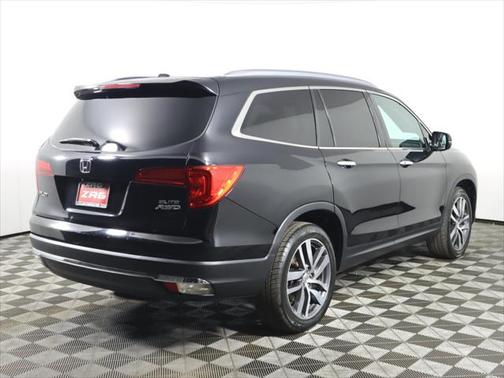 2017 Honda Pilot Elite