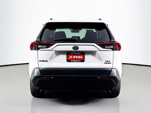 White 2021 Toyota RAV4 Hybrid XLE